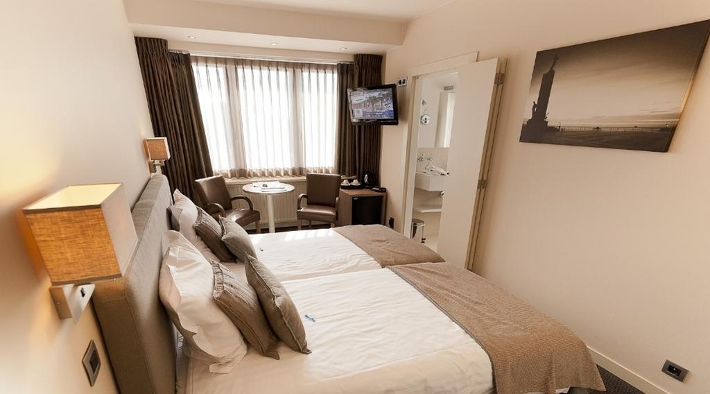 Du Bassin Hotel